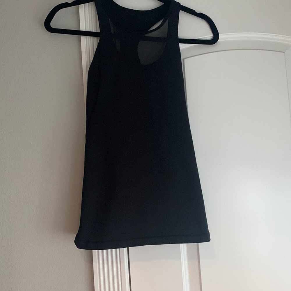 Lululemon black athletic tank. Size 6